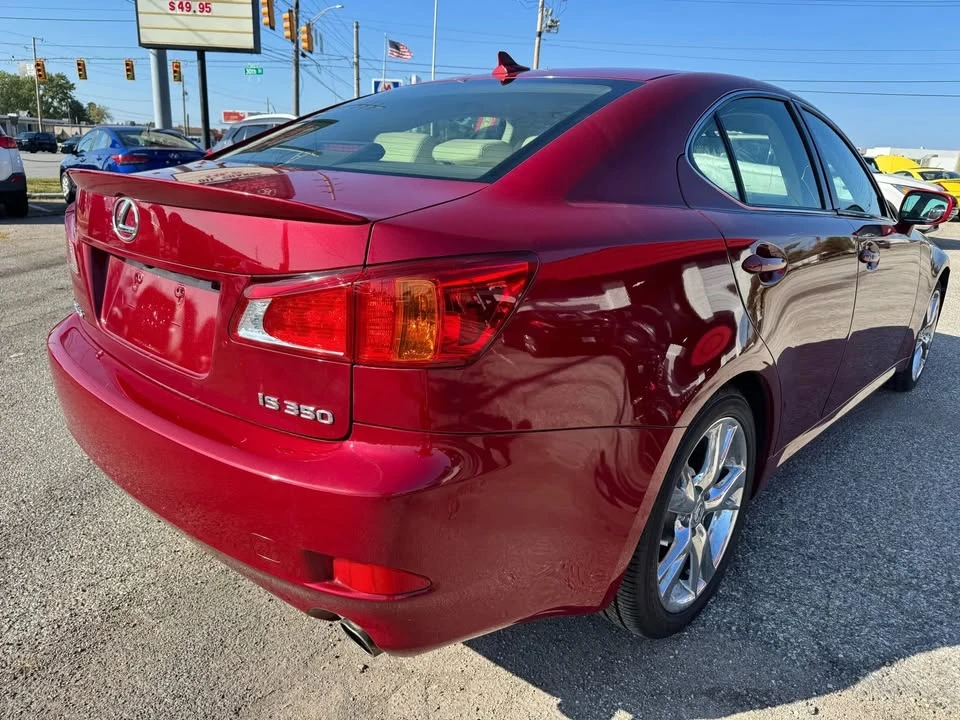 2010 Lexus IS 2nd Gen - Image 5 of 20