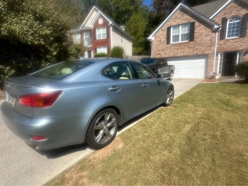 2010 Lexus IS 2nd Gen - Image 3 of 10