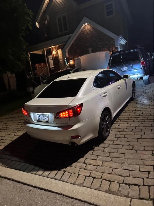 2010 Lexus IS 2nd Gen - Image 6 of 7