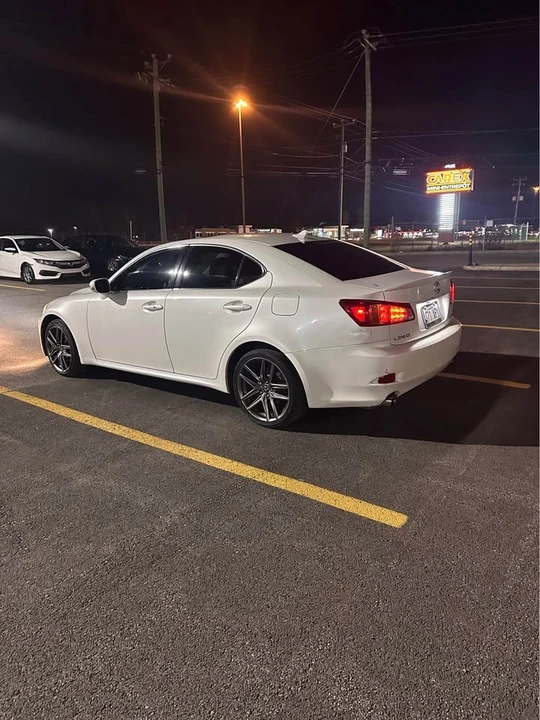 2010 Lexus IS 2nd Gen - Image 3 of 7