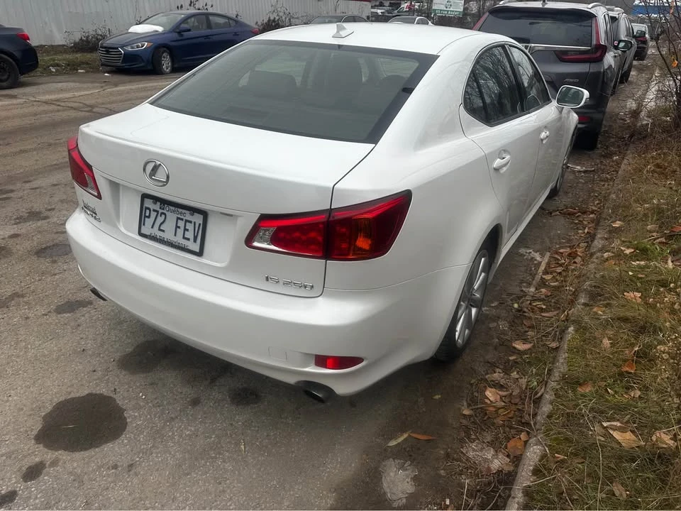 2010 Lexus IS 2nd Gen - Image 4 of 6