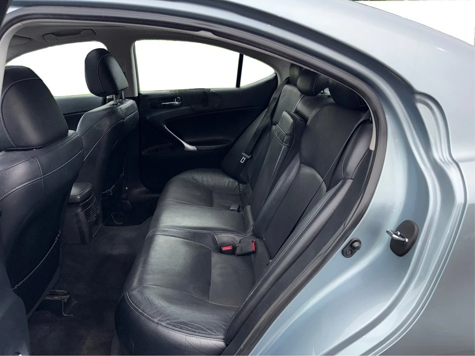 2010 Lexus IS 2nd Gen - Image 11 of 20