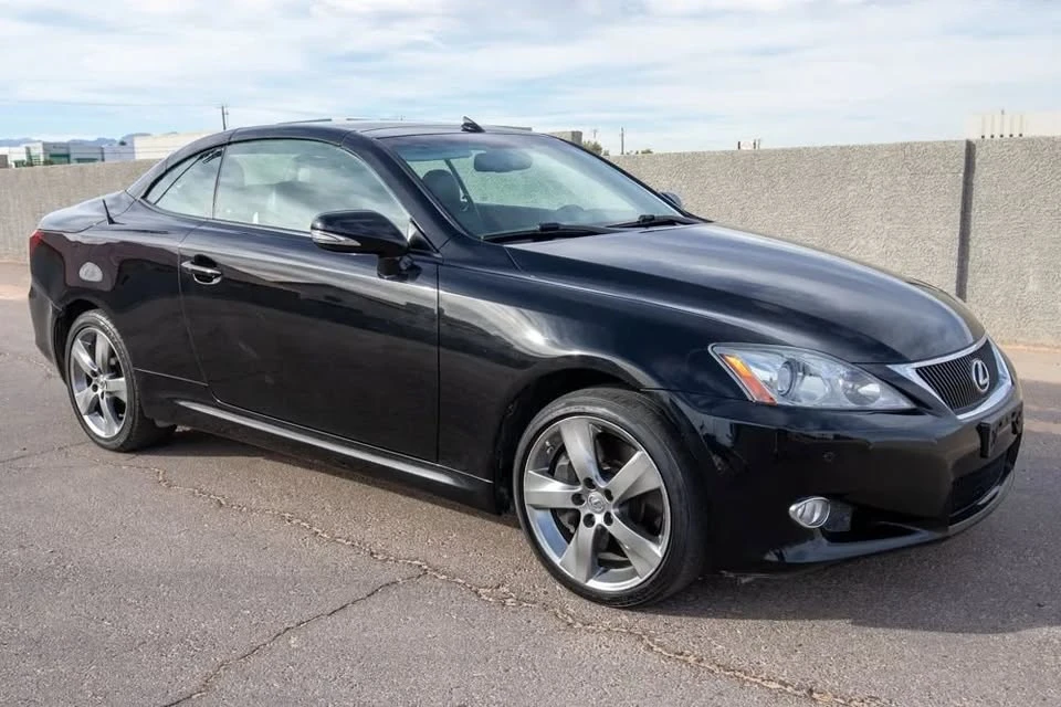 2010 Lexus IS 2nd Gen - Image 8 of 20
