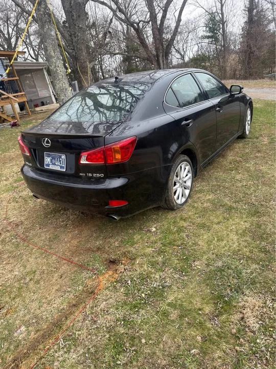2010 Lexus IS 2nd Gen - Image 2 of 8