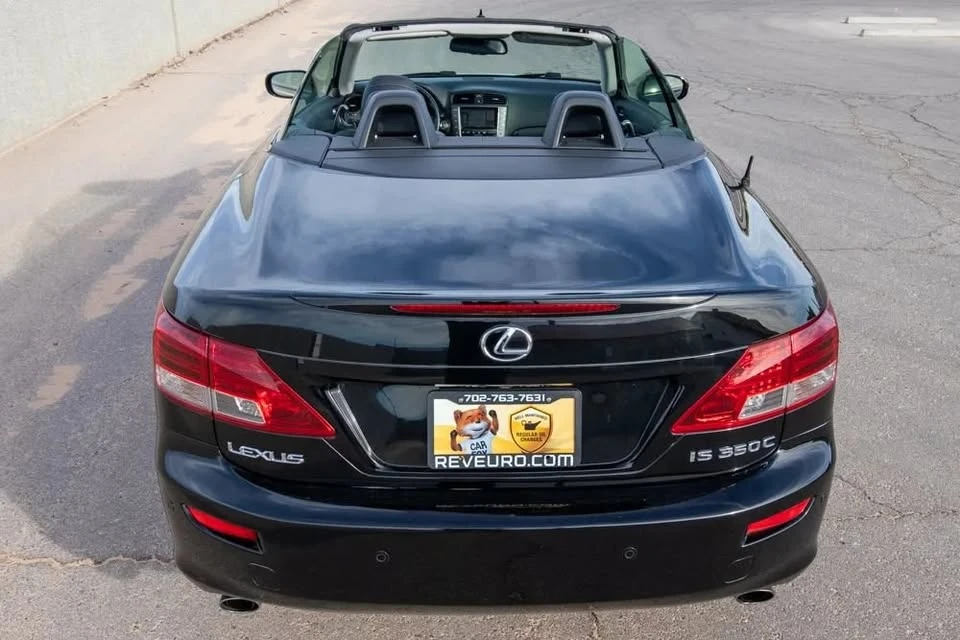 2010 Lexus IS 2nd Gen - Image 11 of 20