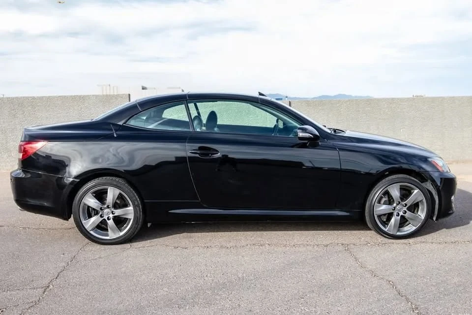 2010 Lexus IS 2nd Gen - Image 7 of 20