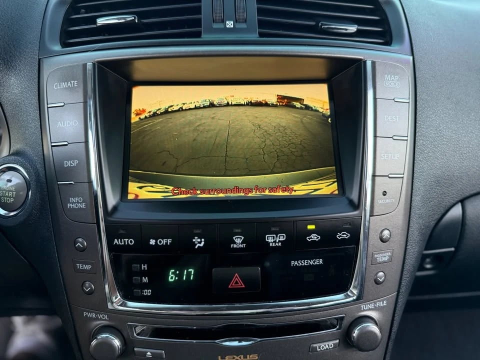 2010 Lexus IS 2nd Gen - Image 18 of 21