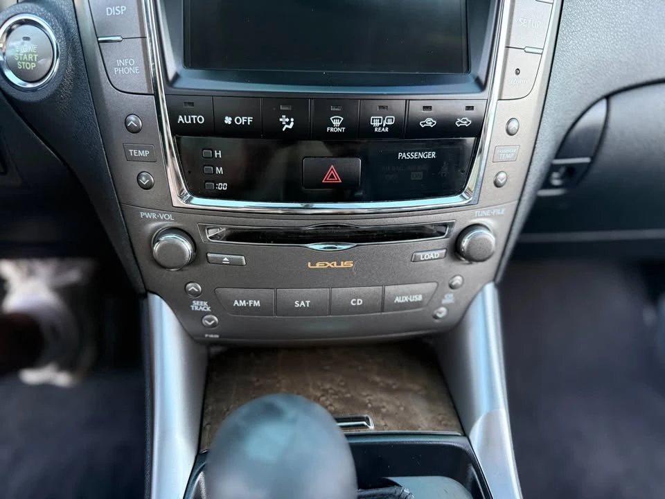 2010 Lexus IS 2nd Gen - Image 19 of 21