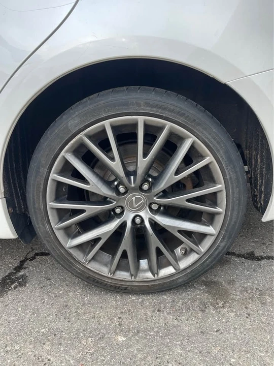 2010 Lexus IS 2nd Gen - Image 13 of 17