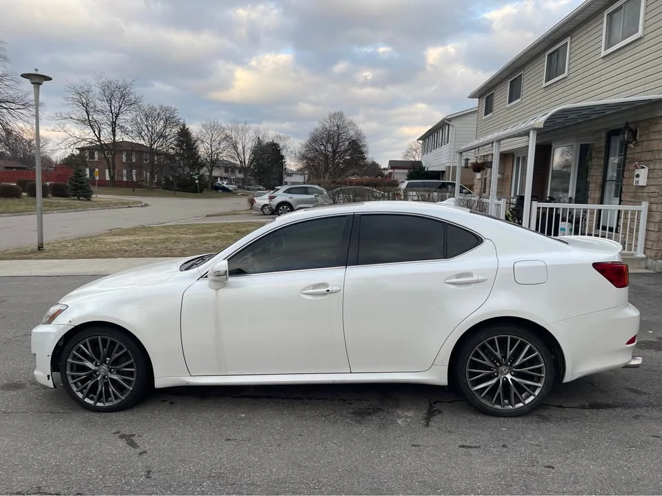2010 Lexus IS 2nd Gen - Image 4 of 17