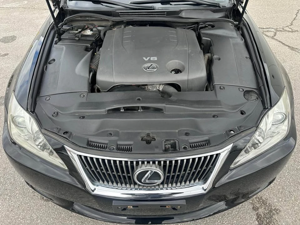 2010 Lexus IS 2nd Gen - Image 6 of 19