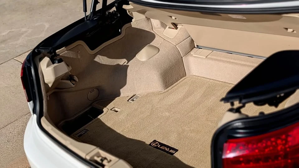 2010 Lexus IS 2nd Gen - Image 17 of 18