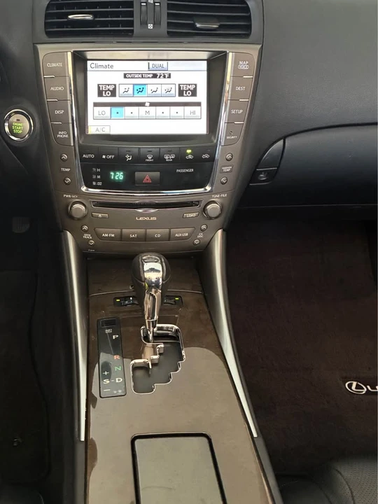 2010 Lexus IS 2nd Gen - Image 13 of 18