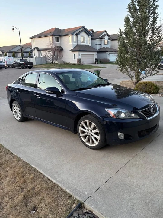 2010 Lexus IS 2nd Gen - Image 3 of 13