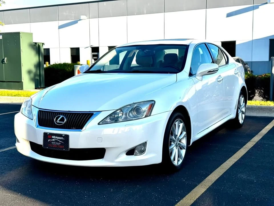 2010 Lexus IS 2nd Gen - Image 3 of 20