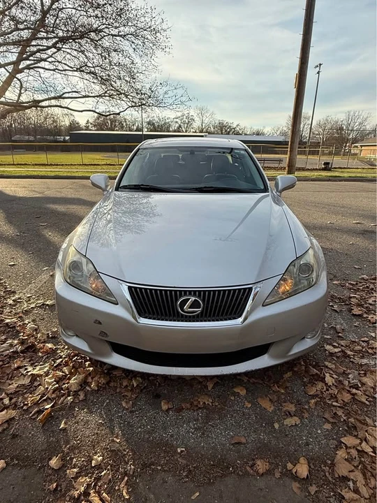 2010 Lexus IS 2nd Gen - Image 3 of 7