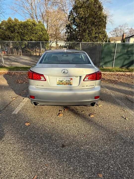 2010 Lexus IS 2nd Gen - Image 7 of 7