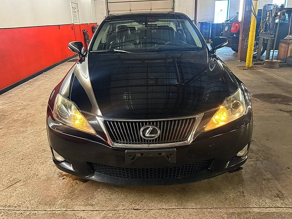 2010 Lexus IS 2nd Gen - Image 10 of 20