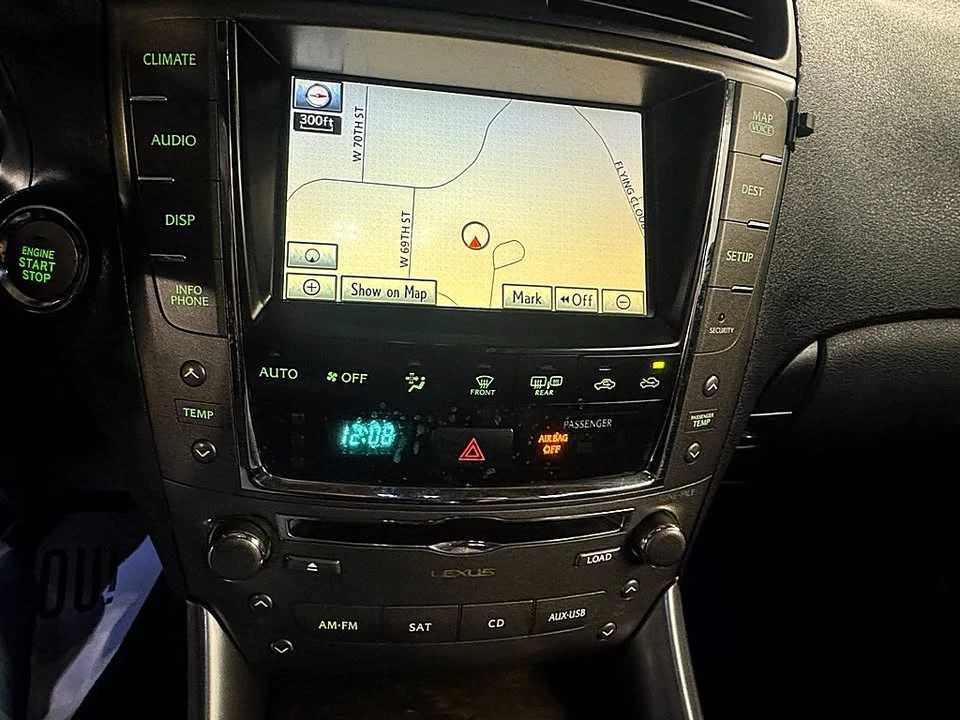 2010 Lexus IS 2nd Gen - Image 17 of 20