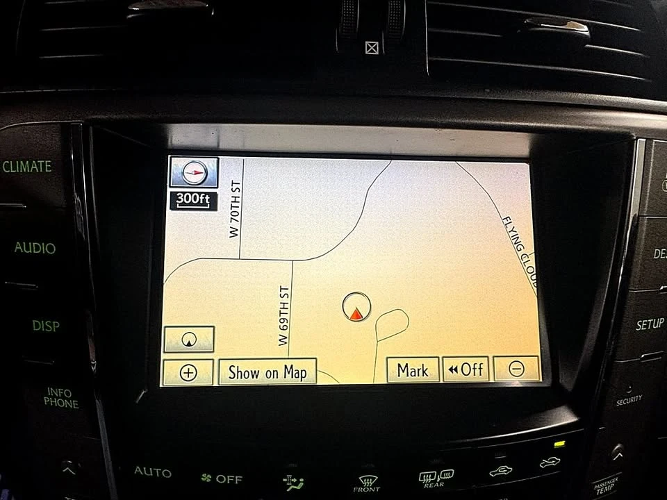 2010 Lexus IS 2nd Gen - Image 14 of 20