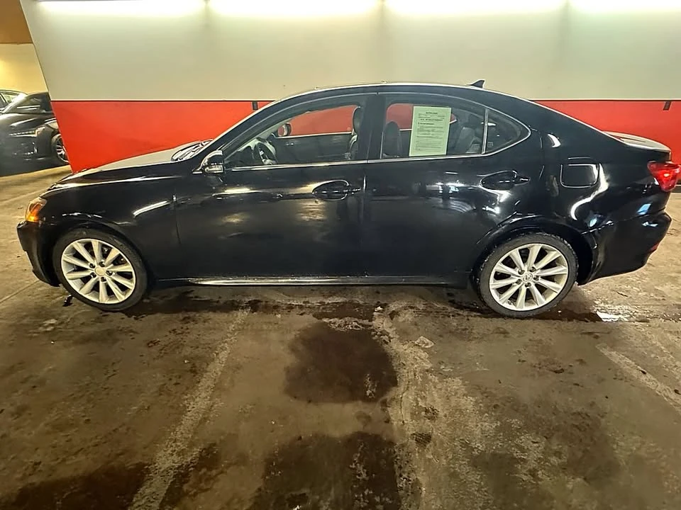 2010 Lexus IS 2nd Gen - Image 4 of 20
