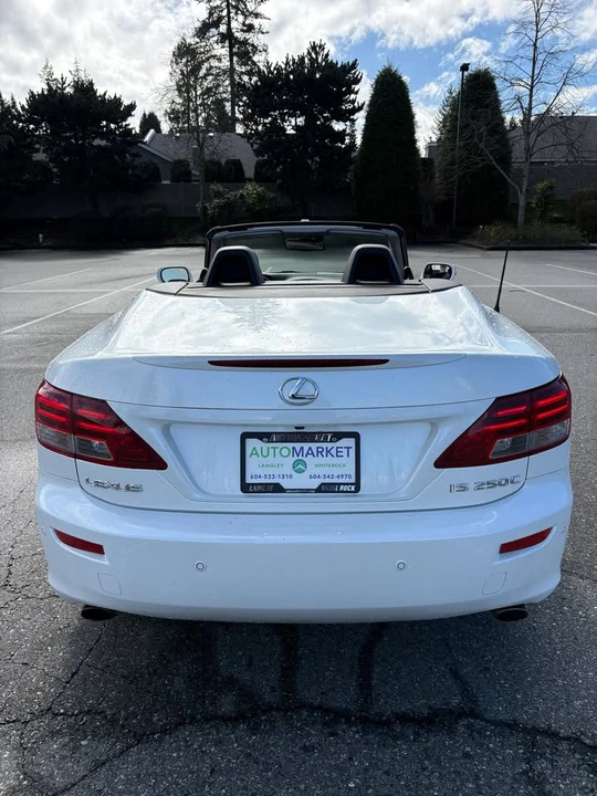 2010 Lexus IS 2nd Gen - Image 6 of 18