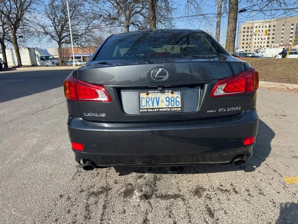 2010 Lexus IS 2nd Gen - Image 6 of 13