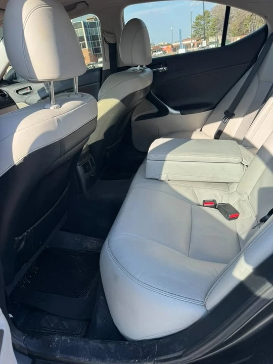 2010 Lexus IS 2nd Gen - Image 11 of 13