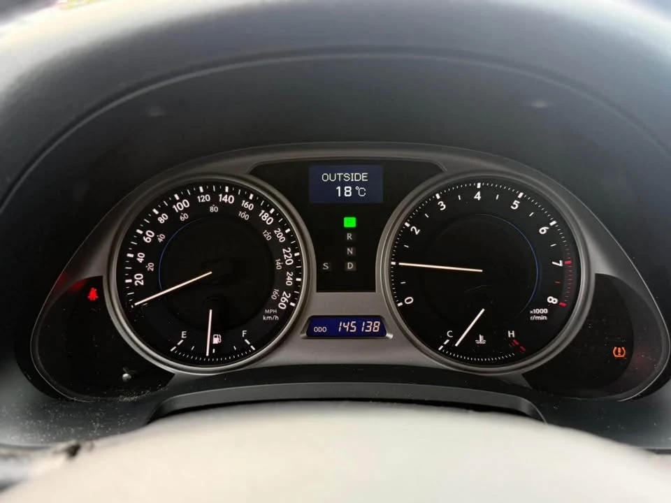 2010 Lexus IS 2nd Gen - Image 5 of 6