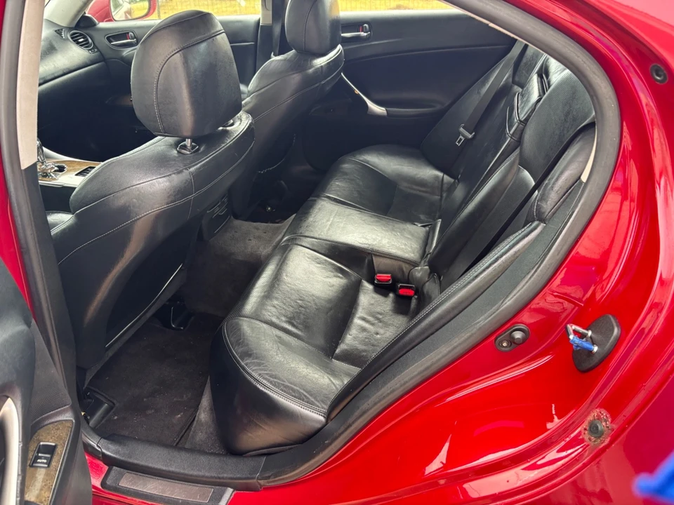 2010 Lexus IS 2nd Gen - Image 13 of 24