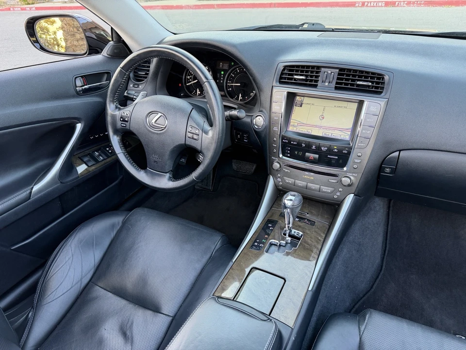 2010 Lexus IS 2nd Gen - Image 4 of 15