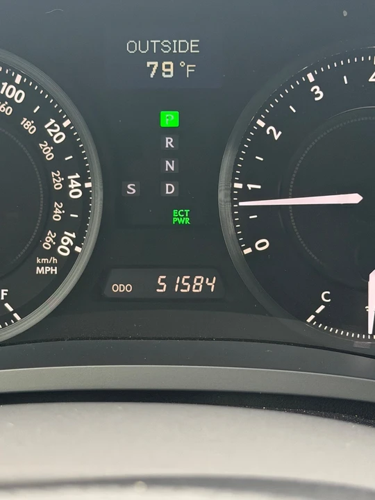 2010 Lexus IS 2nd Gen - Image 11 of 12