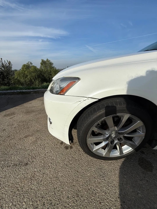 2010 Lexus IS 2nd Gen - Image 6 of 21