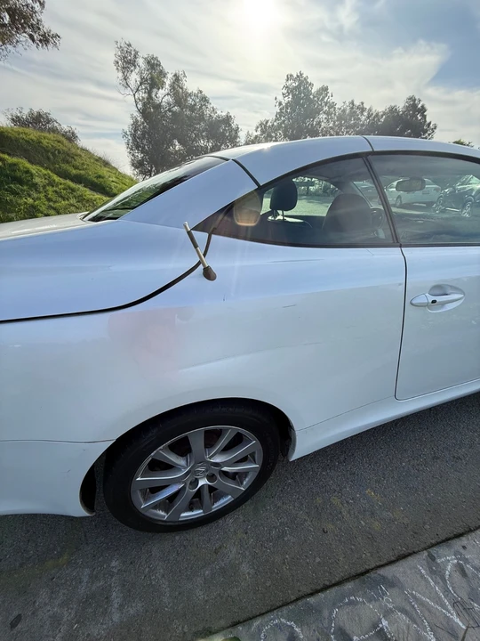 2010 Lexus IS 2nd Gen - Image 10 of 21