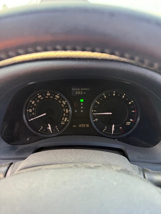 2010 Lexus IS 2nd Gen - Image 19 of 21
