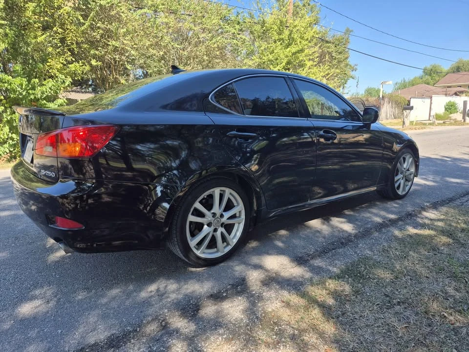 2010 Lexus IS 2nd Gen - Image 2 of 9