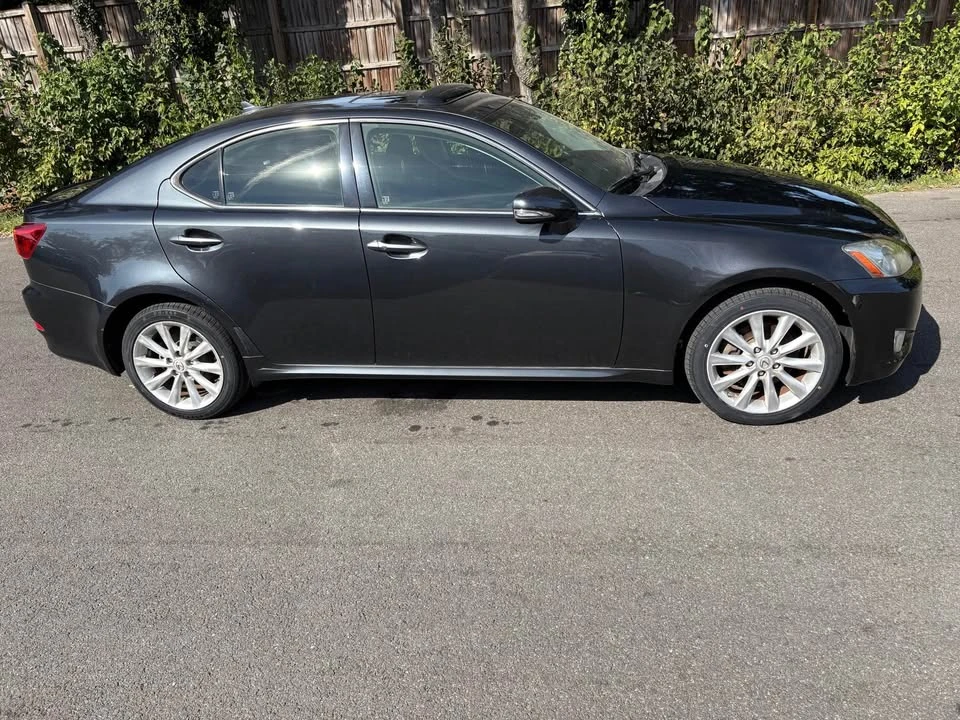 2010 Lexus IS 2nd Gen - Image 2 of 2