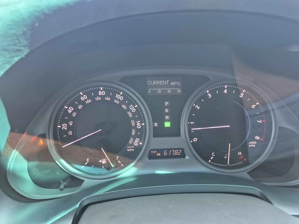 2010 Lexus IS 2nd Gen - Image 8 of 9