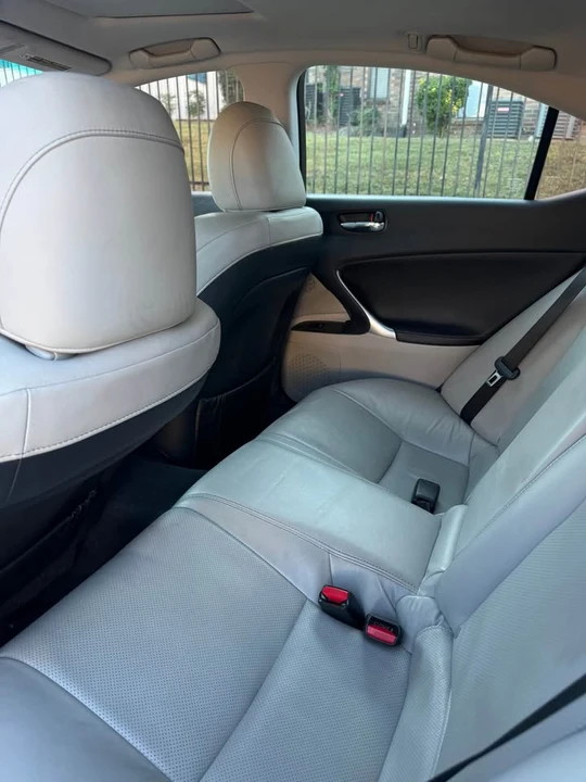 2010 Lexus IS 2nd Gen - Image 7 of 7