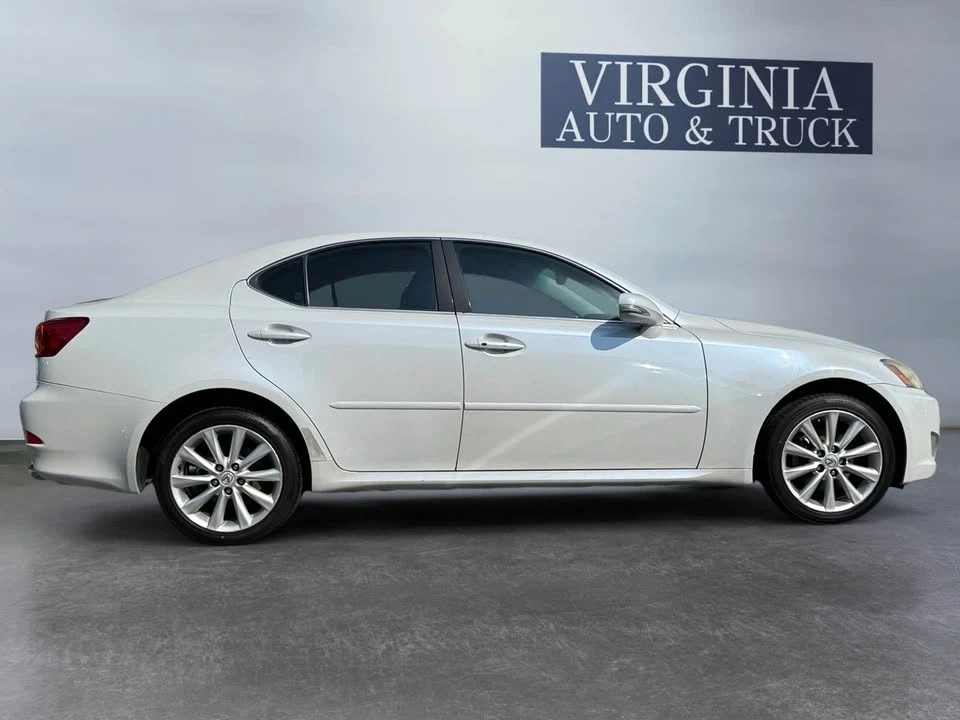 2010 Lexus IS 2nd Gen - Image 6 of 13