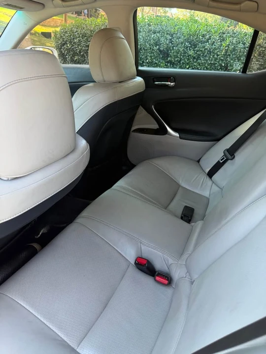 2010 Lexus IS 2nd Gen - Image 6 of 6