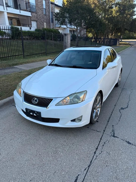 2010 Lexus IS 2nd Gen - Image 2 of 7