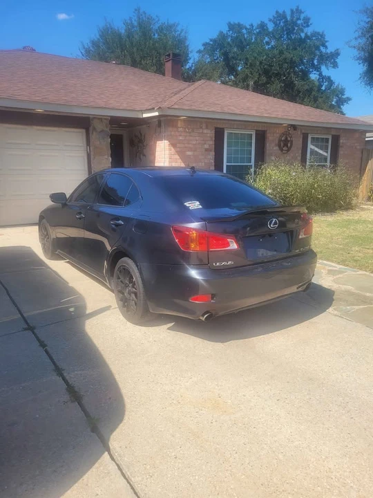 2010 Lexus IS 2nd Gen - Image 3 of 19