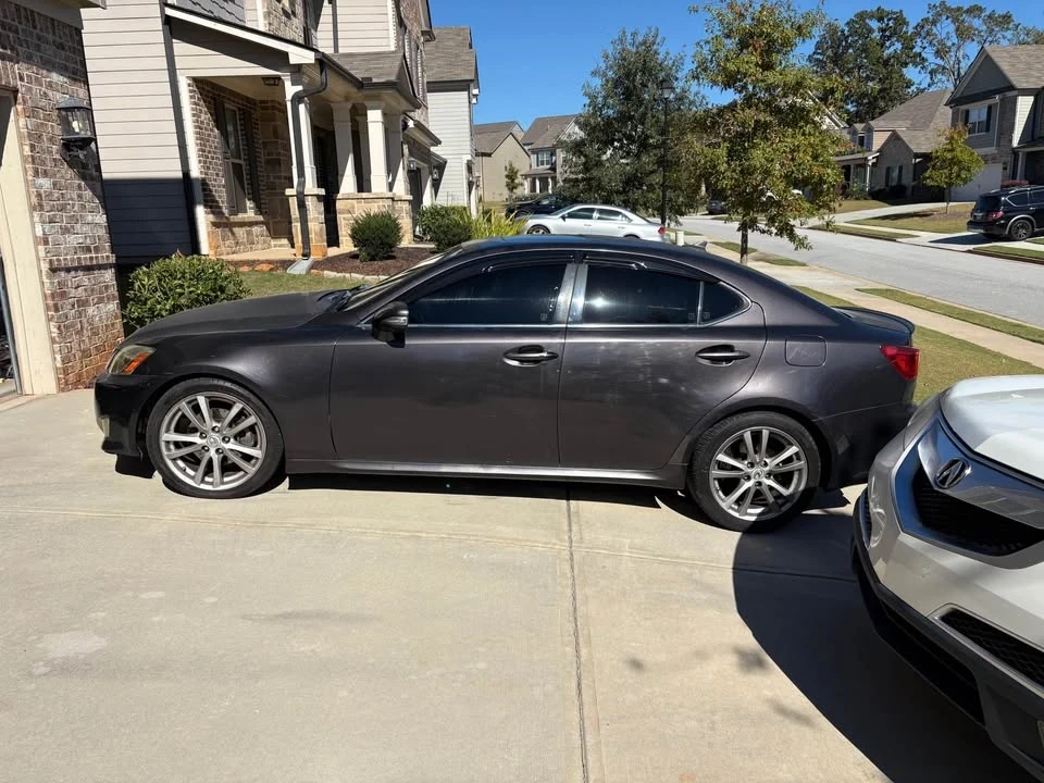 2010 Lexus IS 2nd Gen - Image 2 of 8
