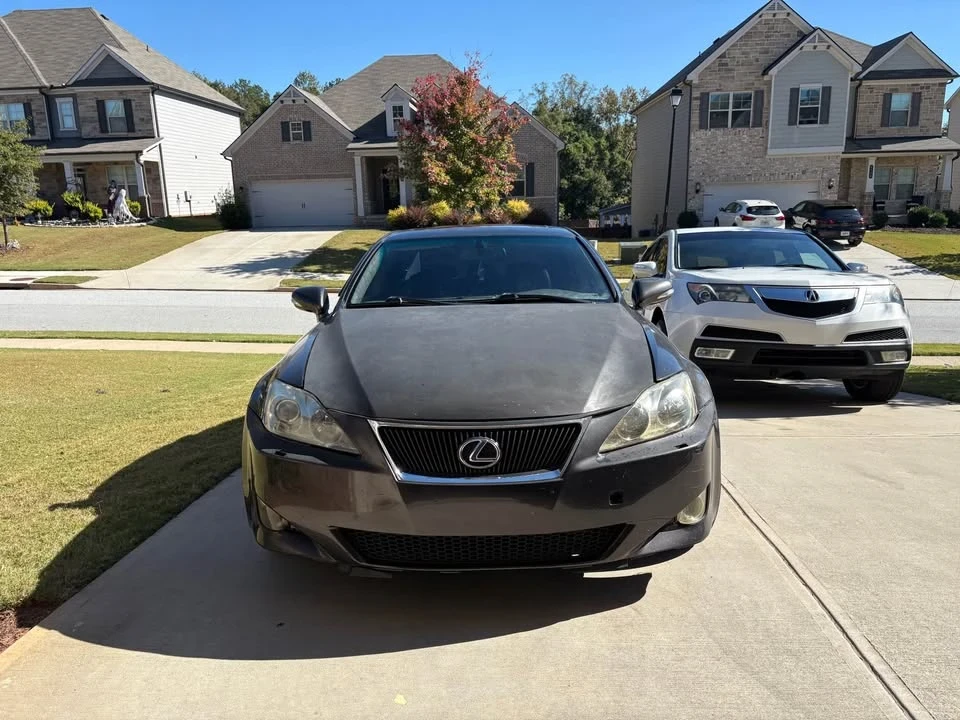 2010 Lexus IS 2nd Gen - Image 3 of 8