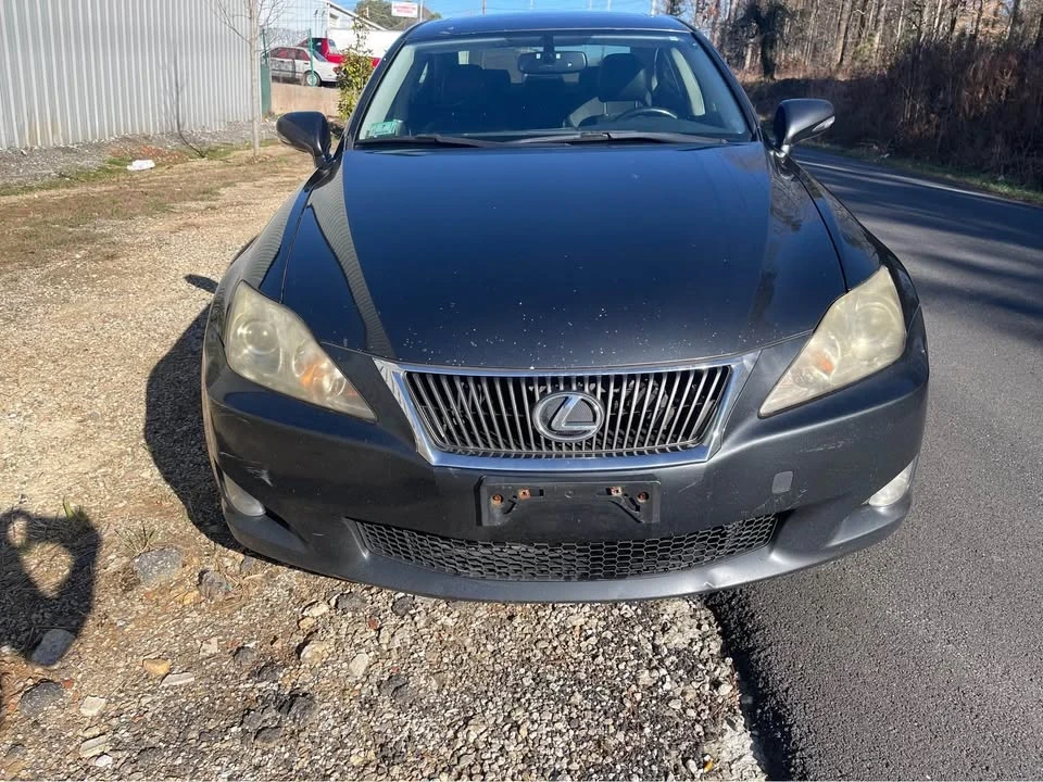 2010 Lexus IS 2nd Gen - Image 4 of 8