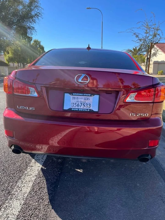 2010 Lexus IS 2nd Gen - Image 5 of 11