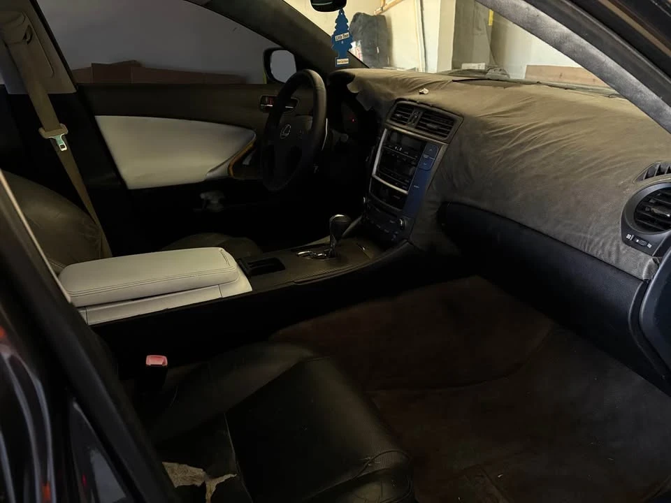 2010 Lexus IS 2nd Gen - Image 8 of 8