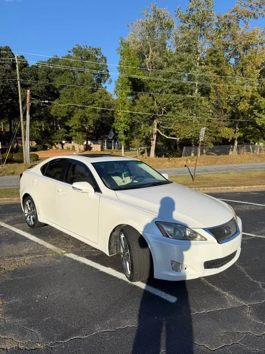 2010 Lexus IS 2nd Gen - Image 2 of 13