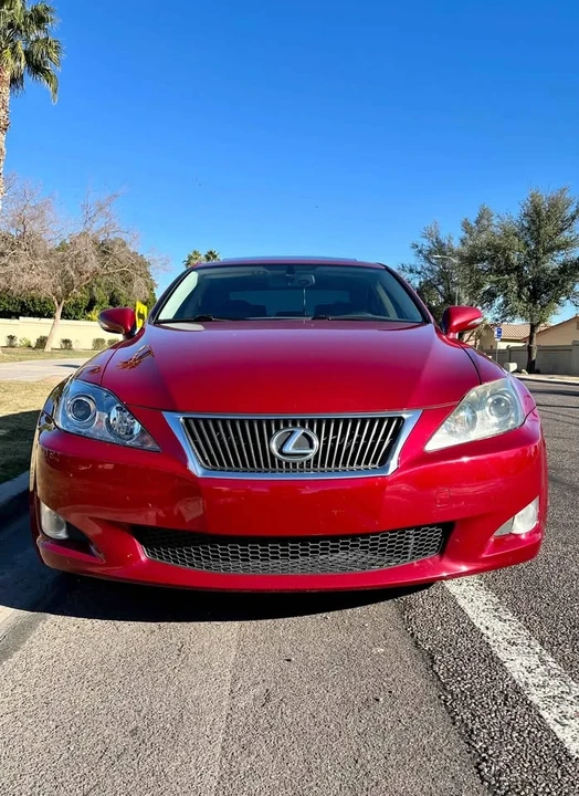 2010 Lexus IS 2nd Gen - Image 6 of 11